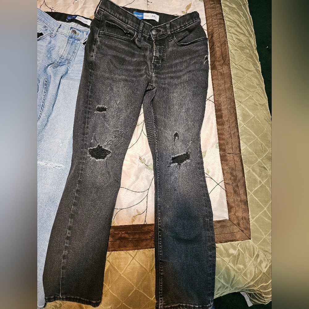 Old Navy Distressed Skinny Jeans